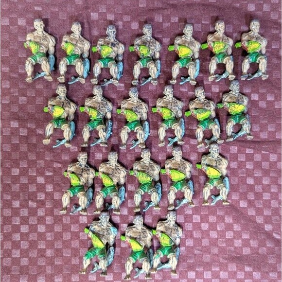 21 Pc Surfer Zombie Lot, Virus, Infection, Outbreak, Biohazard, Brain Eater - Picture 1 of 4